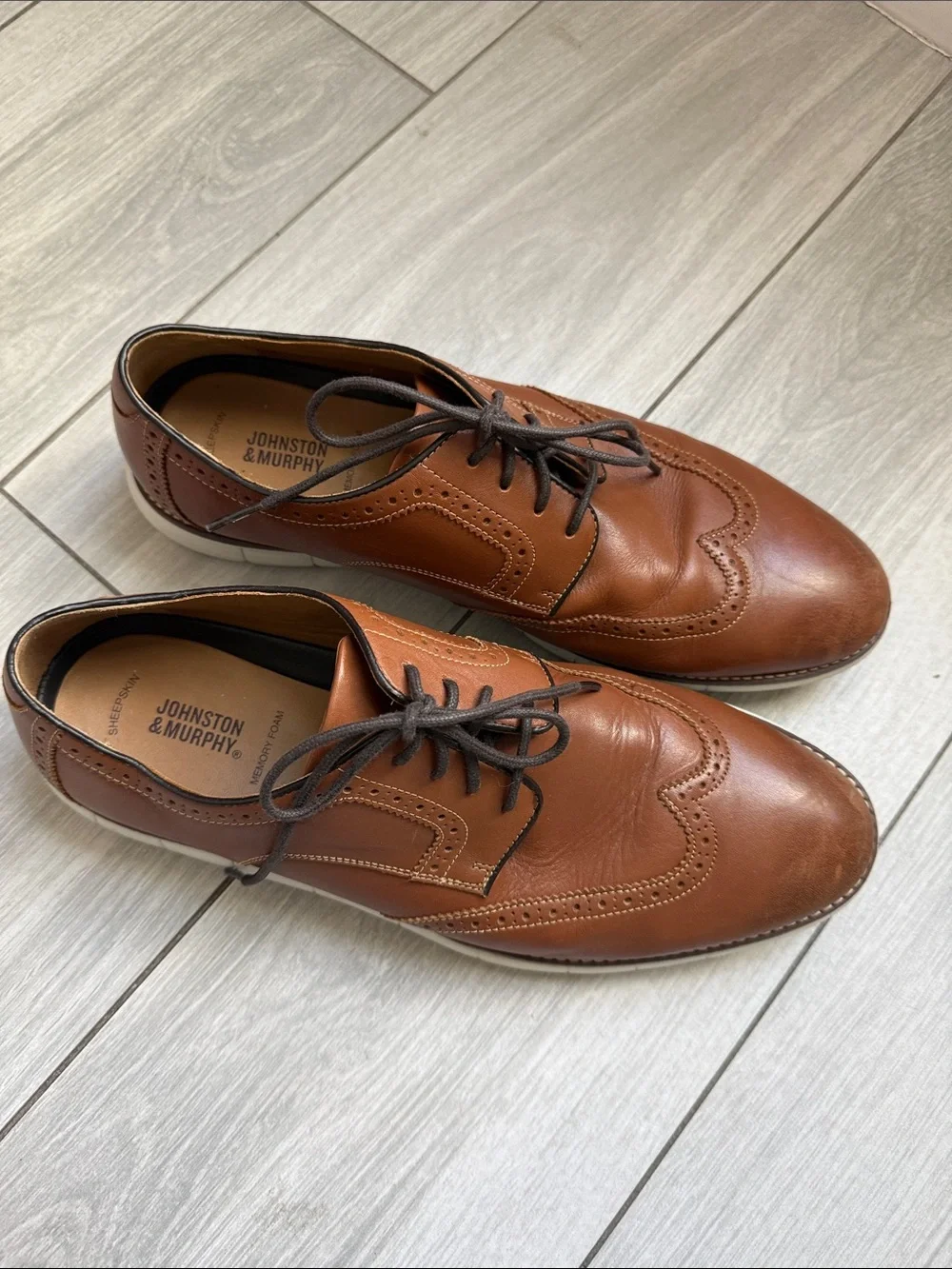 Johnston & Murphy Holden Wingtip, Size 12, Tan Full Grain